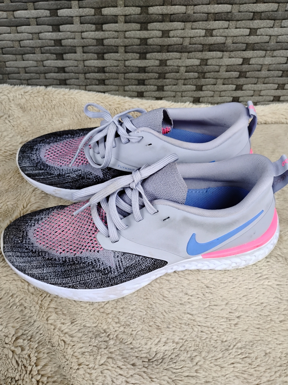 Nike Odyssey React Flyknit 2 Indigo Haze Black Women 8.5